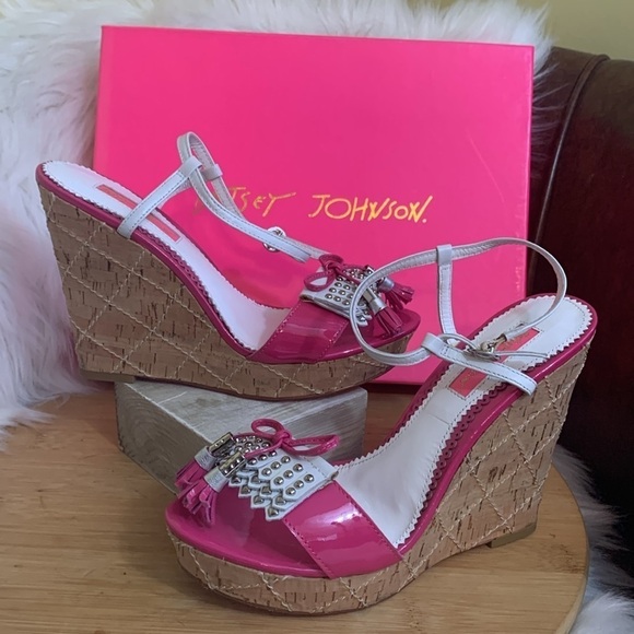 Betsey Johnson NIB Leather Honest Fuchsia Cork Wedge Platform Espadrille Heels 7 - Picture 1 of 17